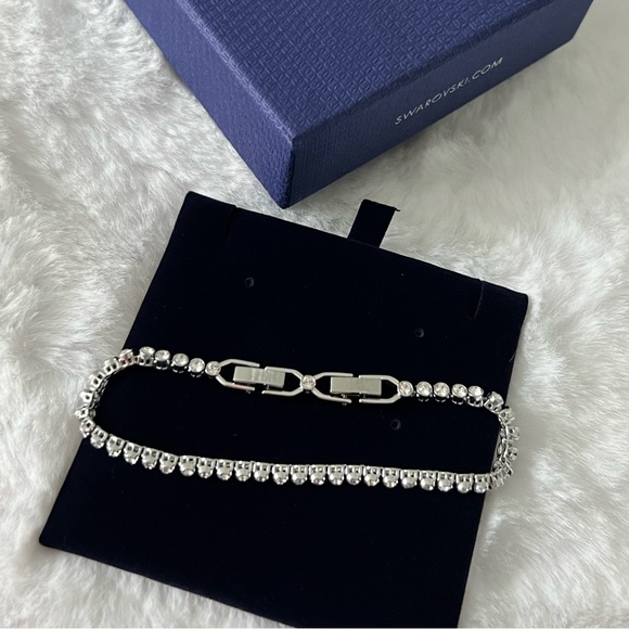 Swarovski Tennis Bracelet - Picture 9 of 12